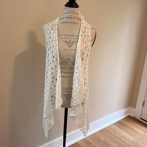 oneA Women's White Crochet Boho Vest Size M